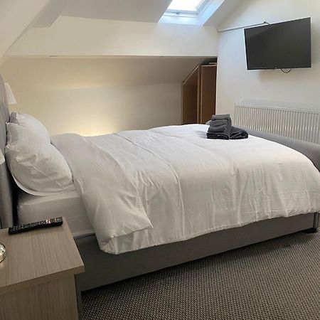 Spacious 2 Bedroom Apartment Liverpool Eksteriør billede